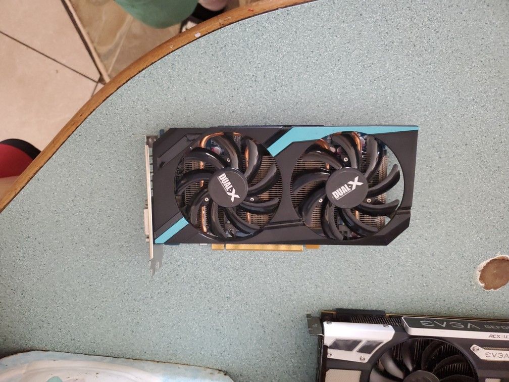 Sapphire Radeon HD 7870 GHZ OC 2 GB 256 -bit GDDR5