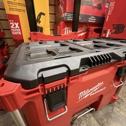 New rolling tool box pack out