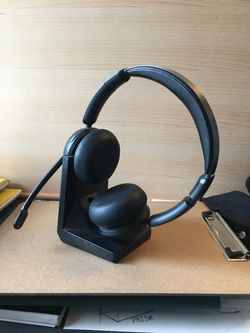 BLUETOOTH HEADPHONES