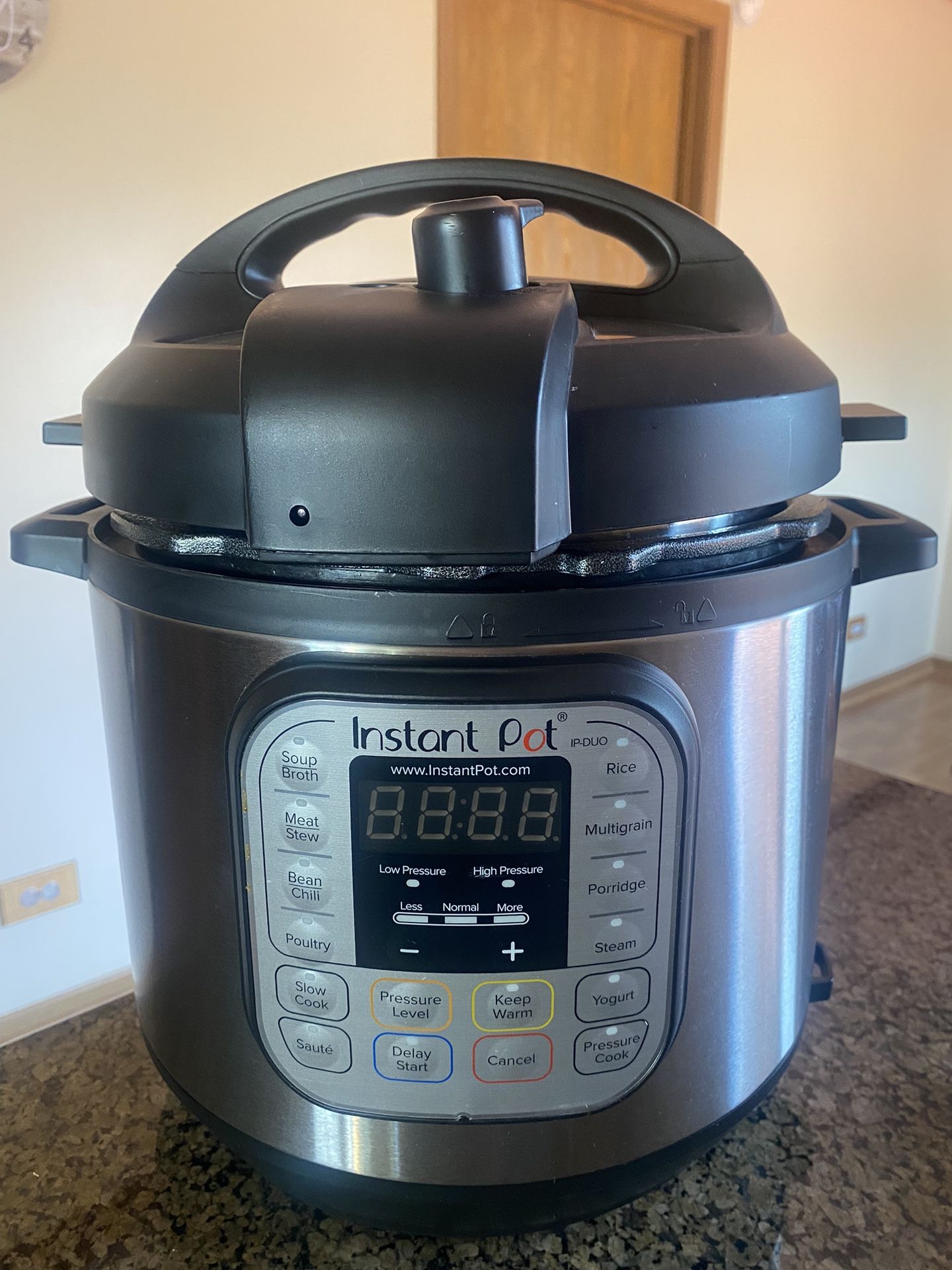 Instant Pot With 2 Books