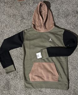 NEW Kids Jordan Hoodie Size L
