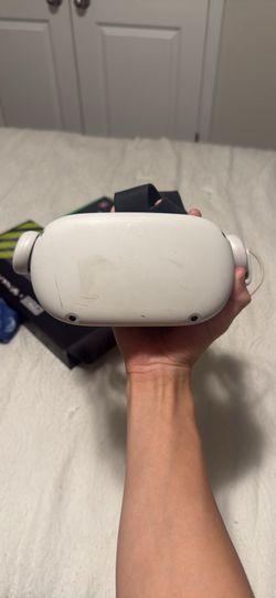 Meta quest 2 w controllers