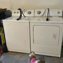 Admiral Electric Washer And Dryer. Both are I. Excellent Shape. Work Properly. No Issues. 