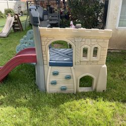 Little tikes Playground 