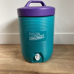 Vintage Rubbermaid Thirst Blaster Drink Cooler Dispenser 