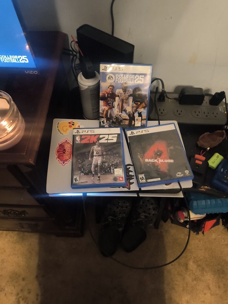 PlayStation 5 845 GB 34 Games With 12 Download Games