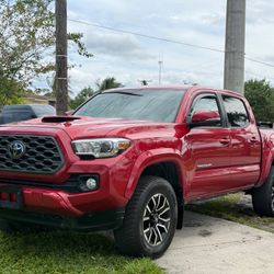 2020 Toyota Tacoma TRD Sport 