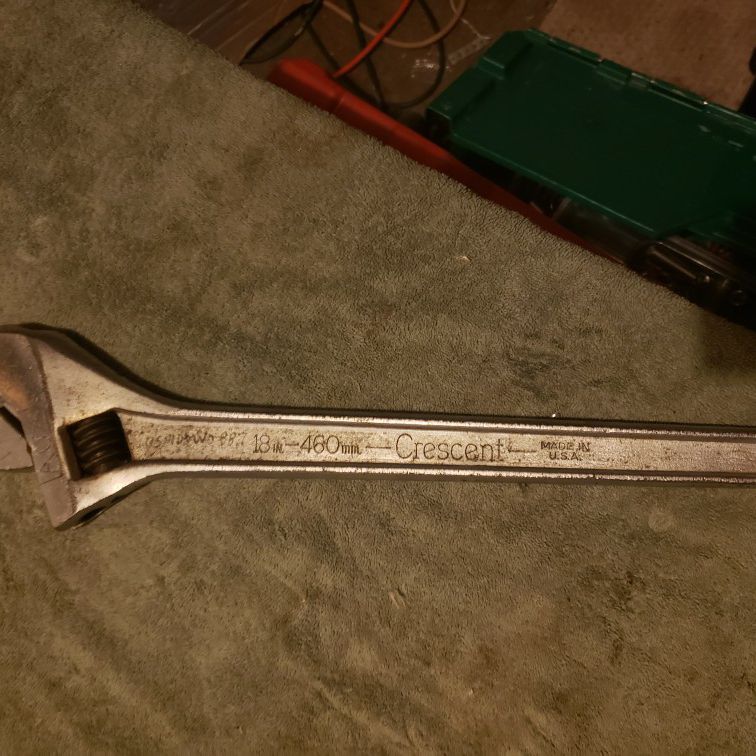 Crescent 18" adjustable wrench