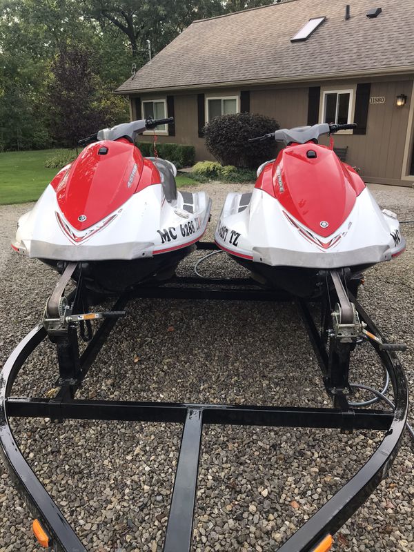 2008 yamaha waverunners(with trailer)