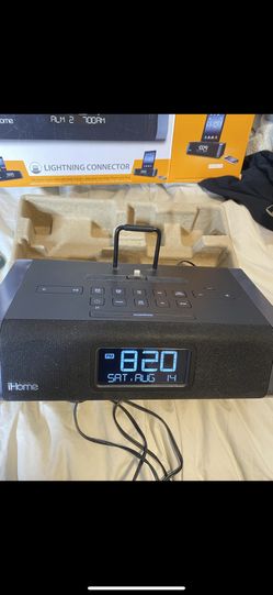 IHome Speaker/clock/ Charging Station 