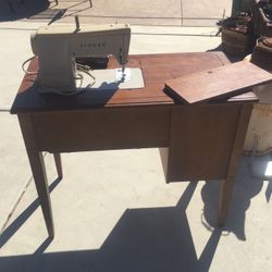 Sewing  Machine  Singer 