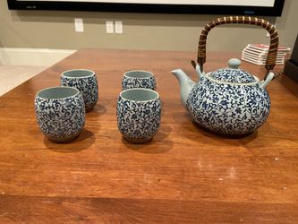 Brand New porcelain tea set