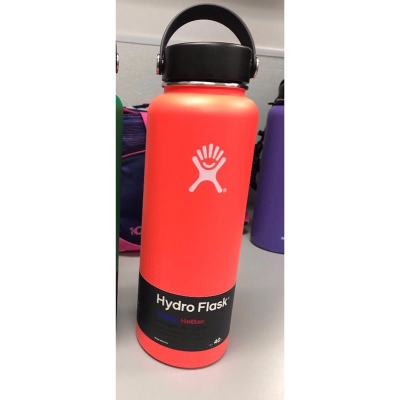 Brand new 40 oz Hydro Flask - Tangelo color