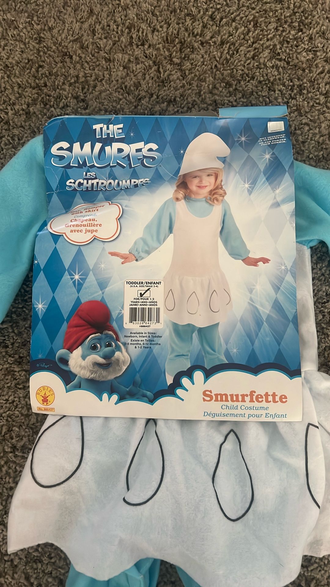 Halloween costume smurfette