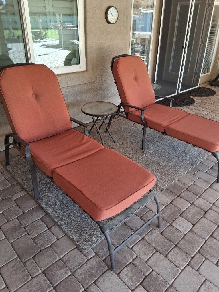 Lounge Chairs