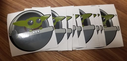 Baby yoda vinyl decal!