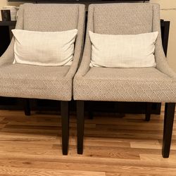 2 Side/Accent Chair