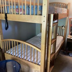Bunk beds 
