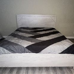 Kind Sized Bed Dresser And Nightstand Bedroom Set