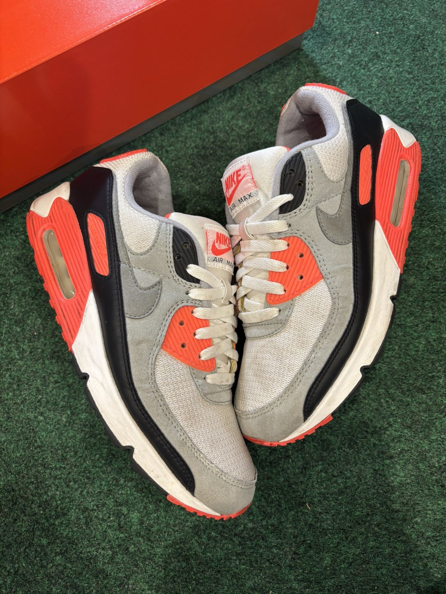 NIKE AIR MAX 90 INFRARED 2020 SIZE 9.5