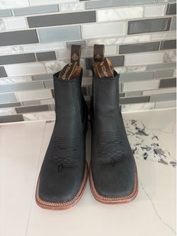 Horsag boots square toe unisex men 8 women 9