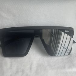 Quay Hindsight 125 Sunglasses $50 OBO