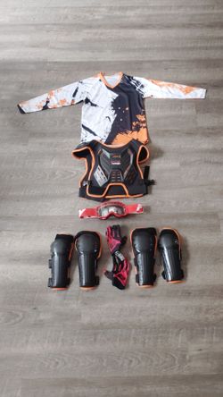 Dirt bike gear