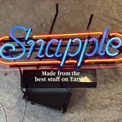 Snapple Beverages Neon Sign - (25″w x 16½”h)