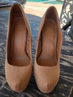 Forever 21 heels 5.5