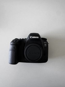 Canon 6D Mark II