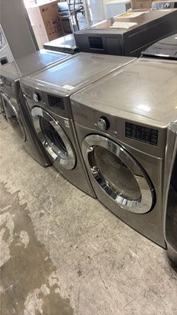LG Frontload washer and dryer set