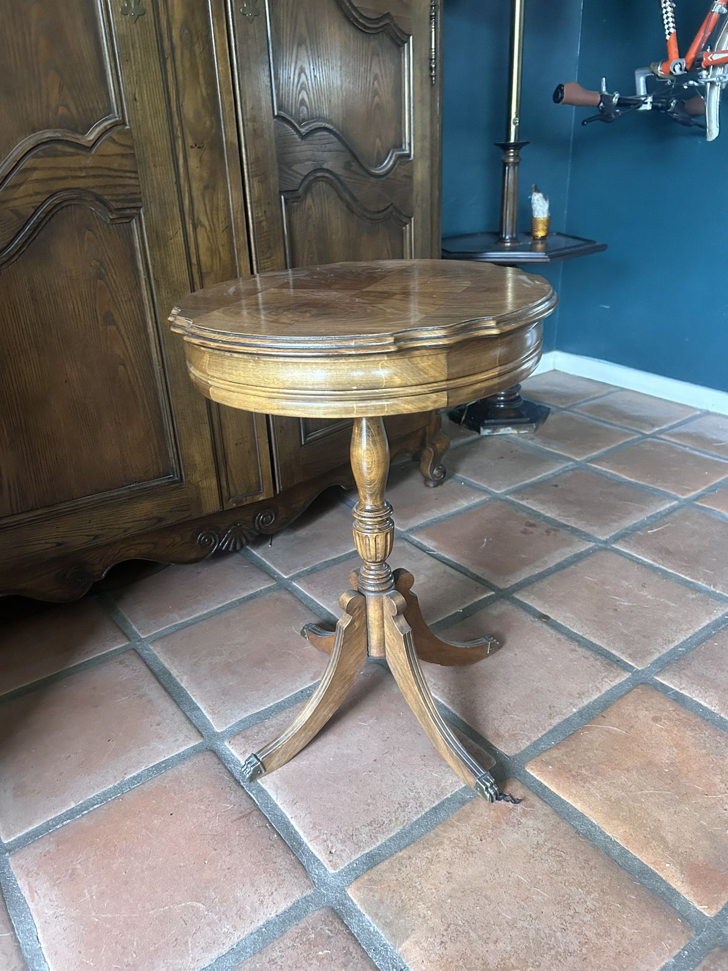 Antique Entry Or Side Table 