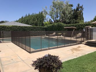 Removable Pool Fence
