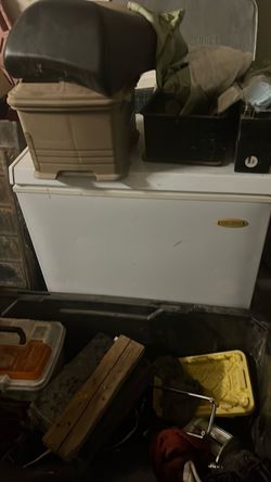 Deep freezer