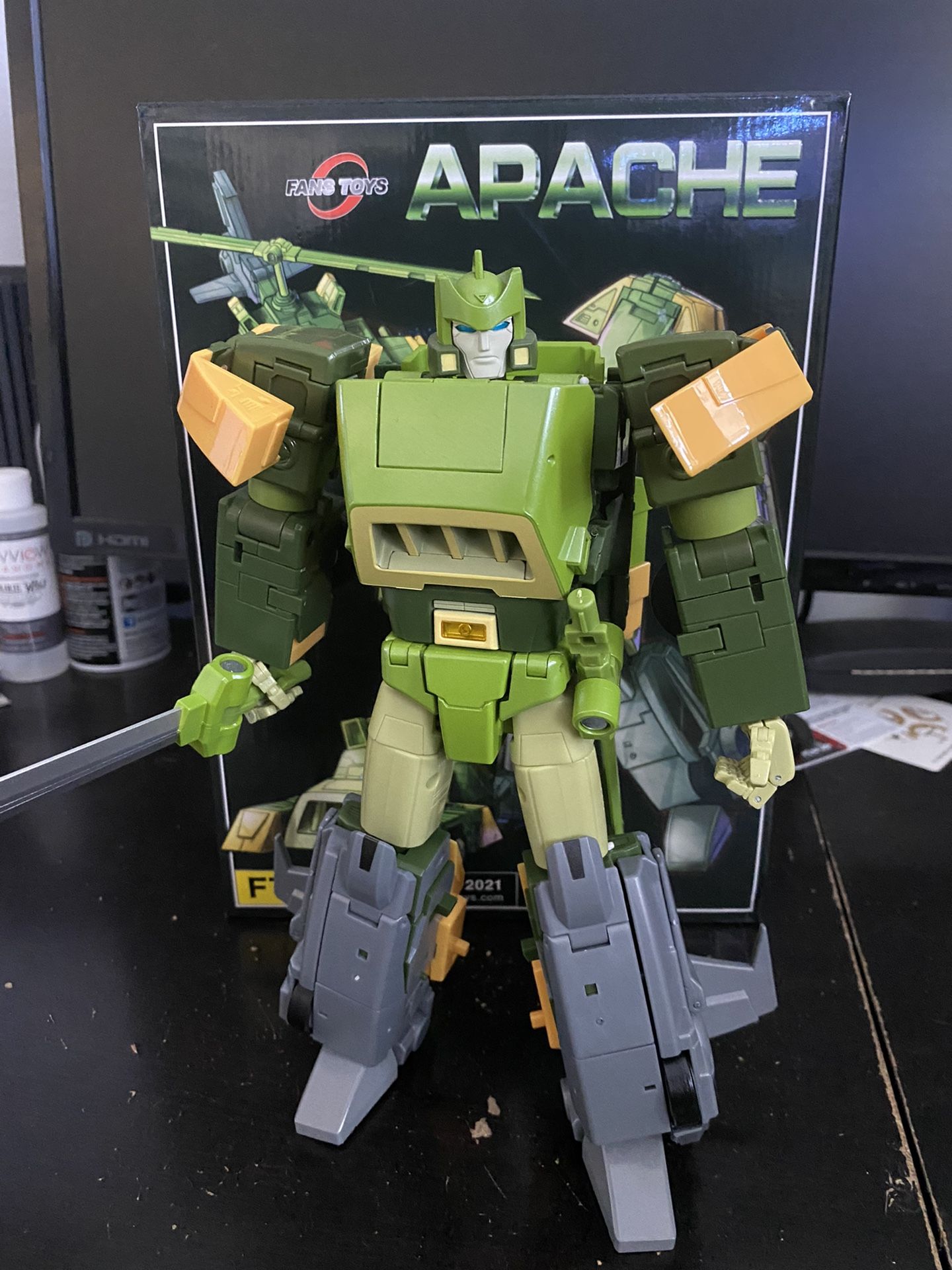 FansToys Apache (Transformers Masterpiece Springer)