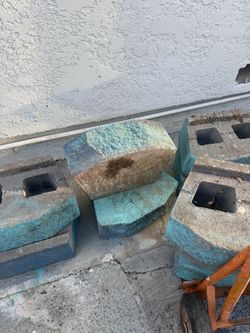 Concrete blocks/ pavers
