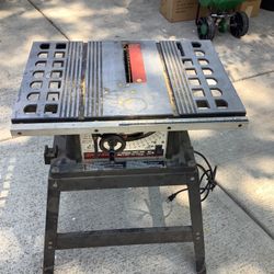Skilsaw 10” Table Saw