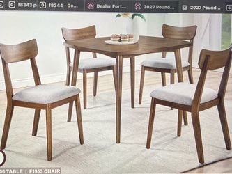 Dining table solid wood