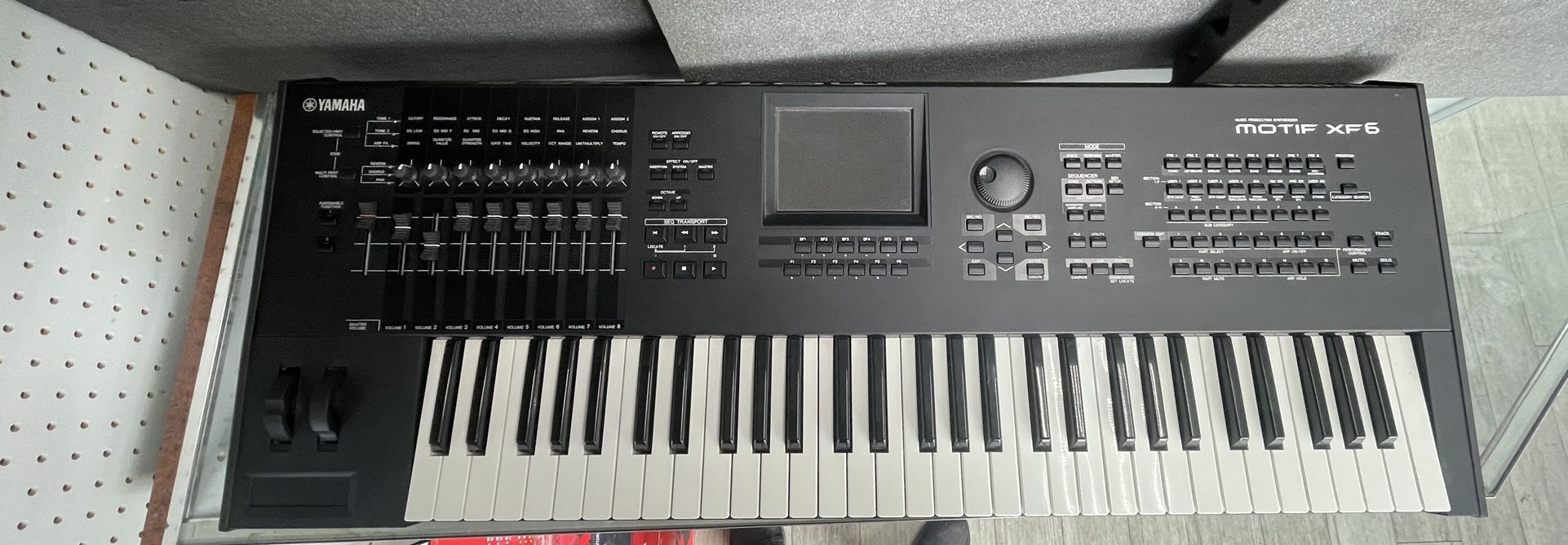 Yamaha Motif XF6 Keyboard 