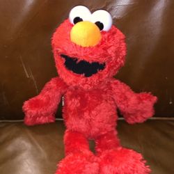 Sesame Street 13 inch tickle me Elmo plush