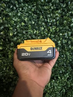 Batería Dewalt De 4 Ah