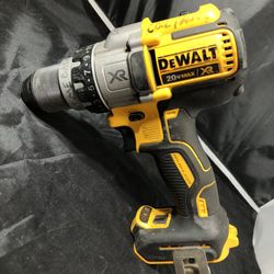 Dewalt DCD991 20V MAX XR Lithium-Ion Brushless 3-Speed 1/2 in. Cordless Drill Driver (Tool Only)