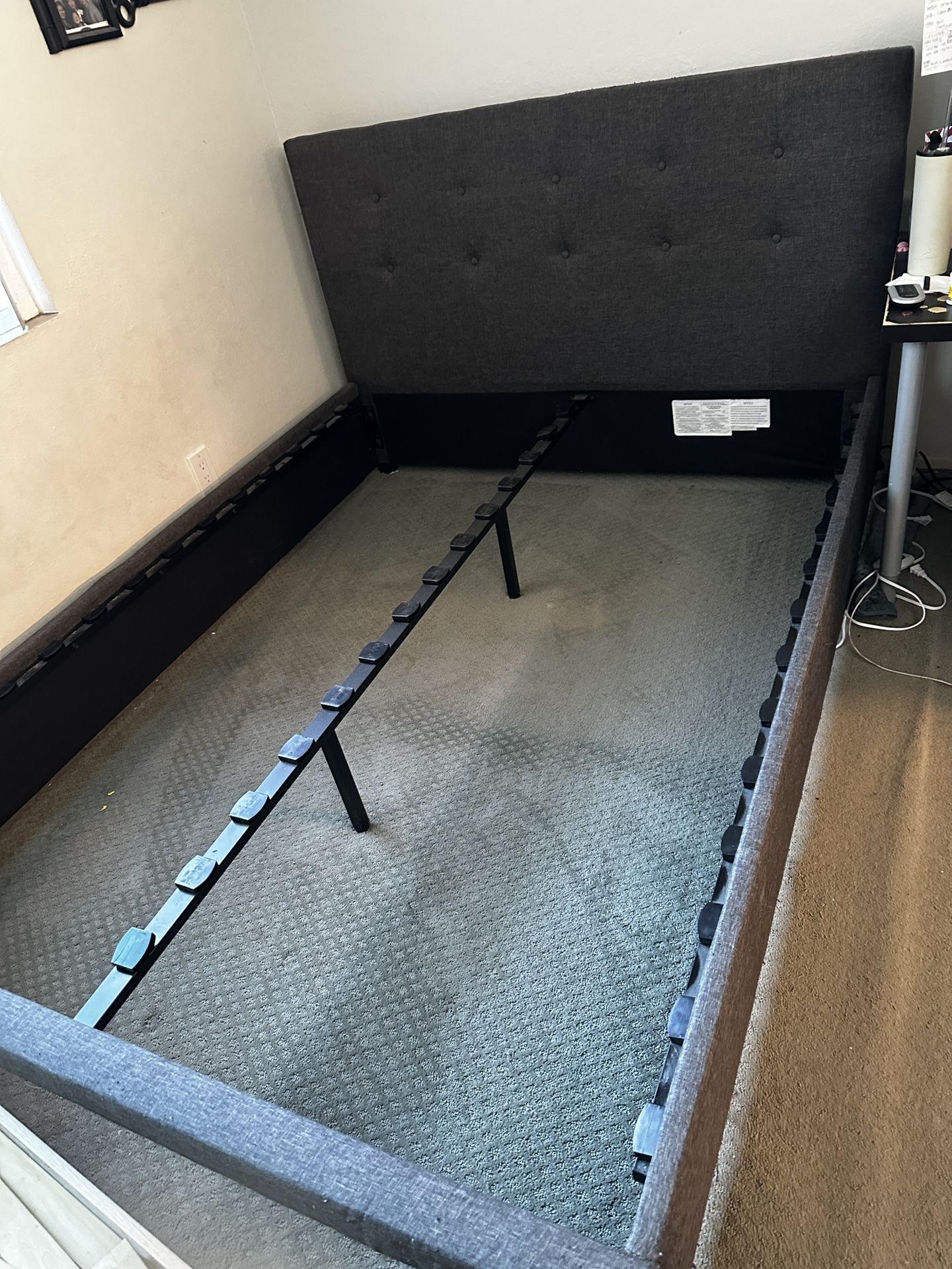 Free bed frame