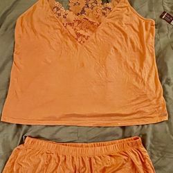 New With Tags! Adore Me Pajama Set- Size M
