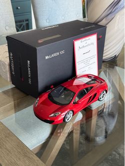 AUTOART McLaren MP4-12C Red 1:18