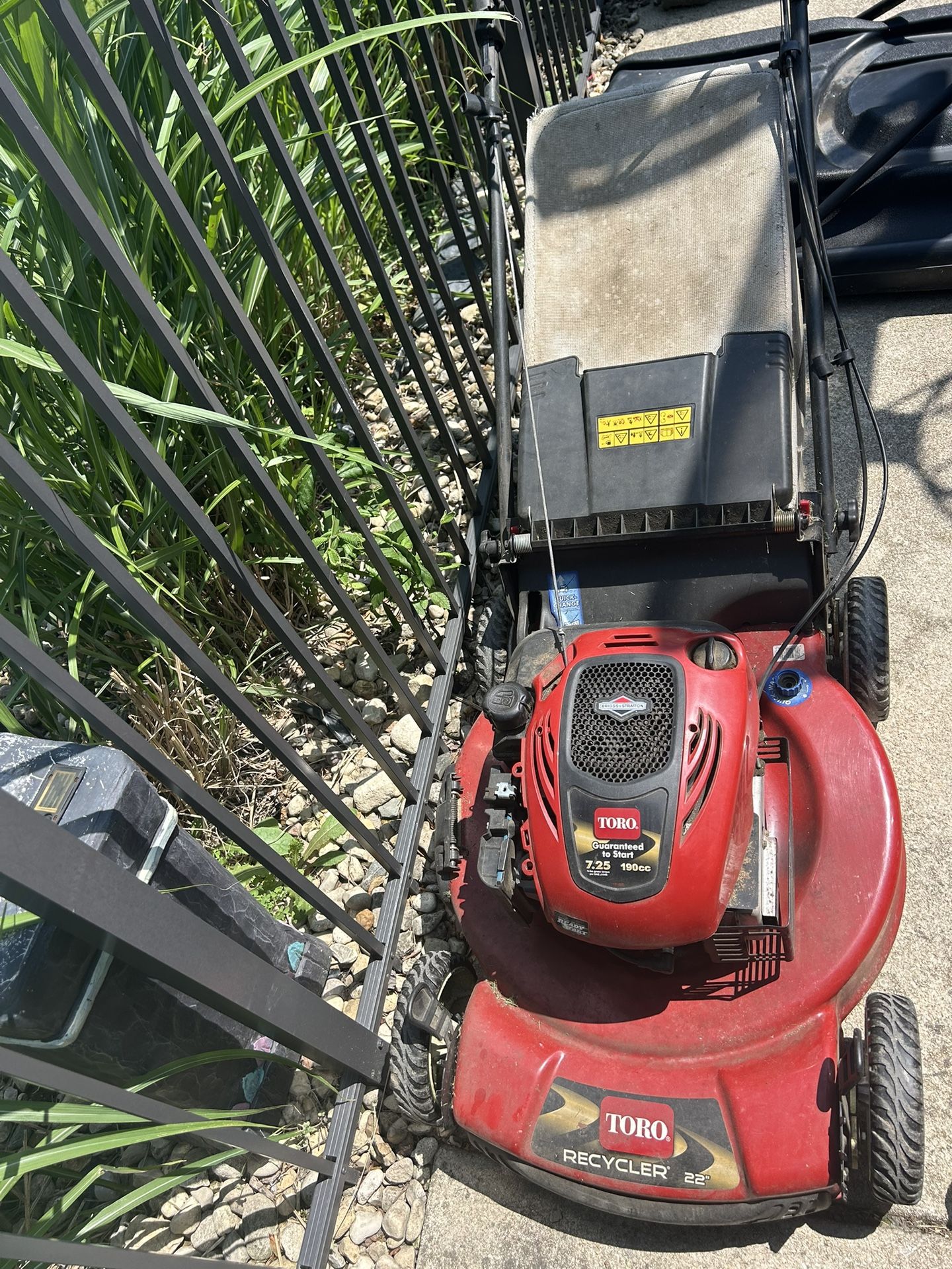 Toro Self Propelled Lawn Mower 22 Inch (Part Or Repair)