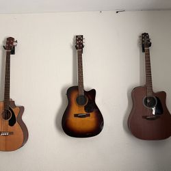 Acustic Guitars And Bass On Sale 