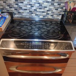 GE Profile Electric Range With Double Oven- Selling For Parts
