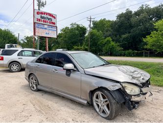 2009 MERCEDES BENZ C300 IN FOR PARTS!!