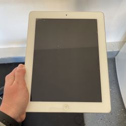 Apple iPad Model A1395 16gb